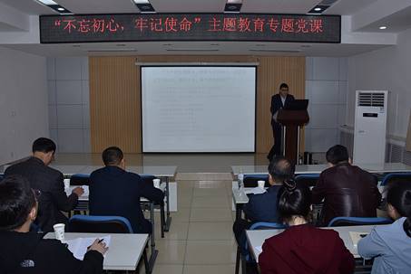 說明: //news.www.wanbaokm.com/__local/B/06/DF/4D7F56196970751109123A63D06_8BEE2EEA_73114.jpg