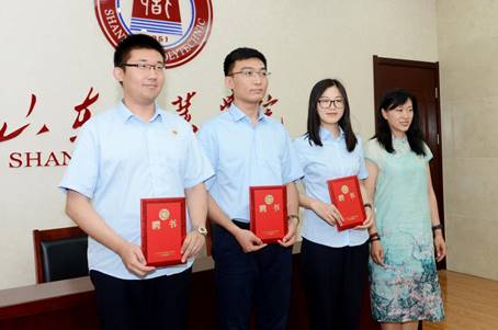 說明: //news.www.wanbaokm.com/__local/7/F0/17/D0C3DF209F11E23ED5B90F9A534_E3A7F762_1270B.jpg