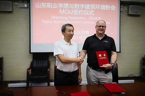 說明: //news.www.wanbaokm.com/__local/C/6E/72/C2543AEF316AF5A6F0F58B12D8F_136EA364_956AC.jpg