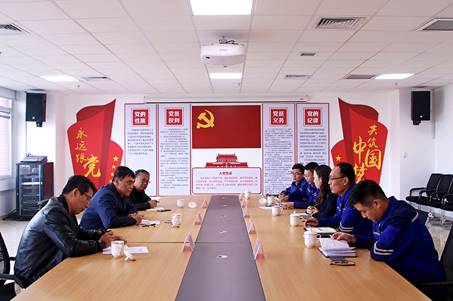 說明: //news.www.wanbaokm.com/__local/C/73/05/02AA4775AE5E7D96F7770975D6F_72963779_8E37C.jpg