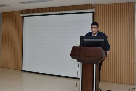 說明: //news.www.wanbaokm.com/__local/7/3E/82/80457D3B7D9B433EF21A029736D_15D070AE_146D2.jpg